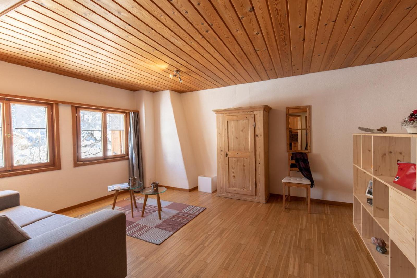 Chasa Curasch Apartment Scuol Bagian luar foto